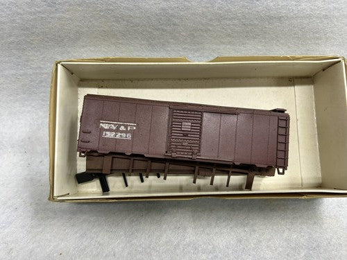 Mixed Walter’s rolling stock kits HO, varied roads