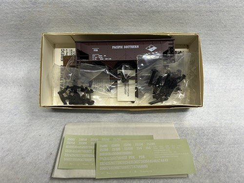 Mixed Walter’s rolling stock kits HO, varied roads