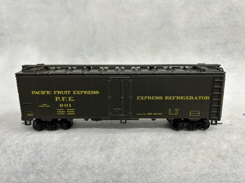 Athearn Various Rolling Reefer Cars HO(Specify Item When Ordering)