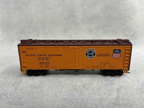 Athearn Various Rolling Reefer Cars HO(Specify Item When Ordering)