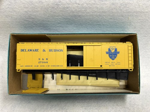 Beautiful Athearn 50’Box Cars Kits, Varied Road Names, HO