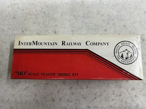 Beautiful Intermountain,  NYC 40’ Box Cars Kits, HO
