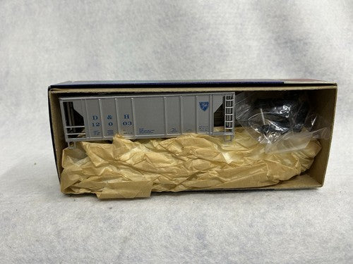 Beautiful Mixed Brand D & H 2-Bay Covered Hopper Kits HO (SPECIFY CHOICE)