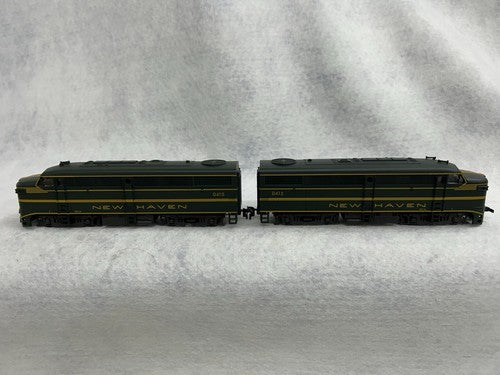 Rare E-R Models New Haven FA-1 Set Both Powered  HO