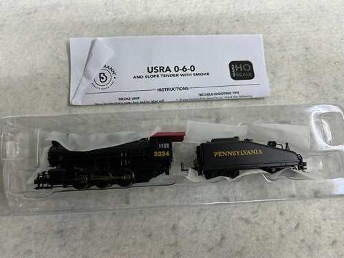 Nice Bachman PENNSY 0-6-0 Slope Tender Steam Loco, Smoke/Headlight