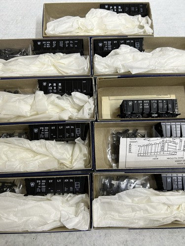 Nice Roundhouse PRR  High Side Ore Car Kits, HO