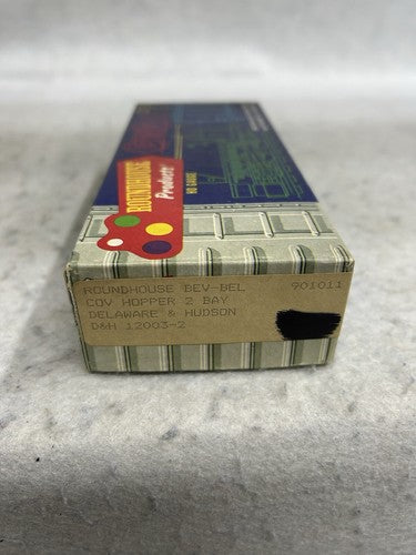 Beautiful Mixed Brand D & H 2-Bay Covered Hopper Kits HO (SPECIFY CHOICE)
