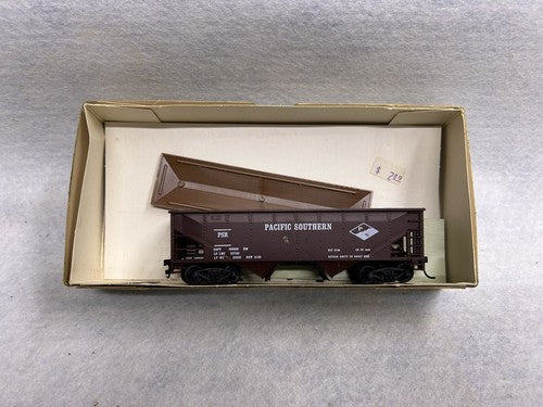 Mixed Walter’s rolling stock kits HO, varied roads