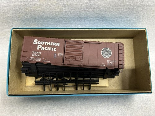 Mixed Athearn 40’ Box Cars Kits, HO (SPECIFY WHICH YOU WANT WHEN ORDERING)