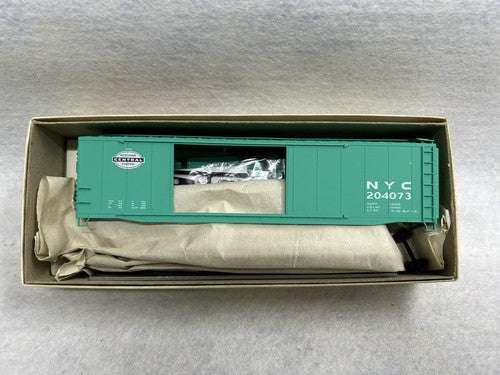 Beautiful Athearn 50’Box Cars Kits, Varied Road Names, HO