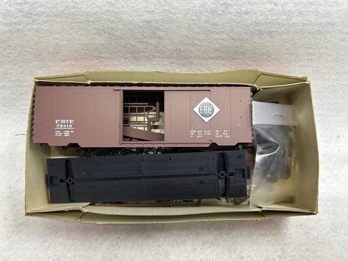 Beautiful Mc Kean BoxCar Kits HO(SPECIFY WHICH ONE YOU WANT)