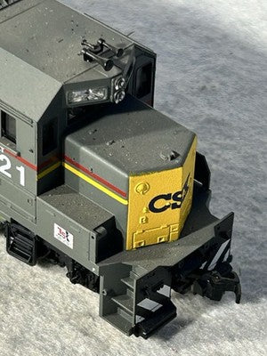 Vey Rare Athearn GP38/40 CSX/Family Lines RR Locomotive HO(No Box/Railings)