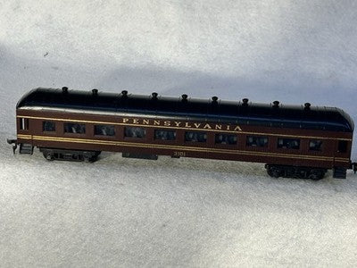 Nice Concor PENNSY RR 67’ - 5 Car Passenger Set/Interiors HO (Incorrect Boxes)