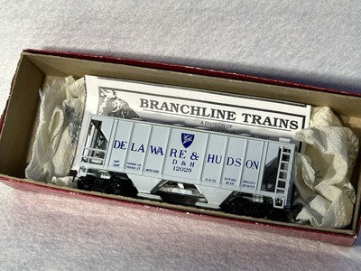 Cool Branchline Models D & H 2-Bay Covered Hopper Cars HO