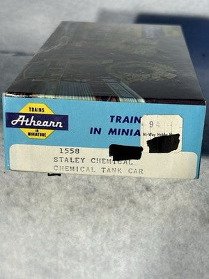 Nice Athearn Blue Box Staley  Single Dome Tank Car HO