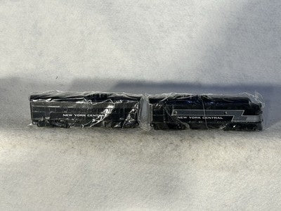 Nice Stewart NYC  RR LIGHTNING STRIPE F-3 A/B Set A Pwrd./B Unpwrd. HO