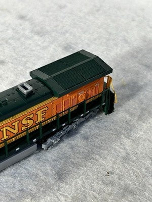 Powerful KATO Burlington Northern Santa Fe RR AC4400CW Diesel Engine N GAUGE