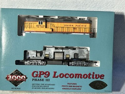 Classic Proto 2000 Union Pacific RR GP-9 Loco HO