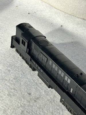 Nice Athearn FM Trainmaster Undecorated Engine HO