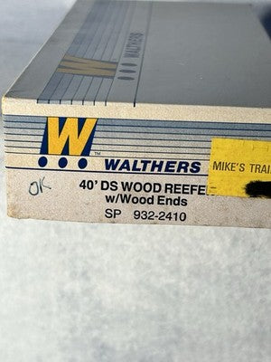 Nice Walthers Southern Pacific RR 40’ Wood Reefer Car  HO