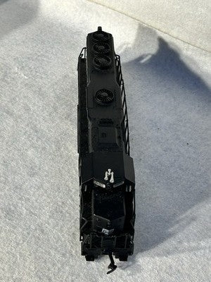 Stately Bachman Penn Central RR  GP-35 Diesel Engine HO (No Box)