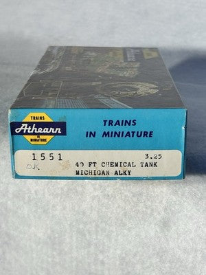 Nice Athearn Michigan Alky Tank Car HO