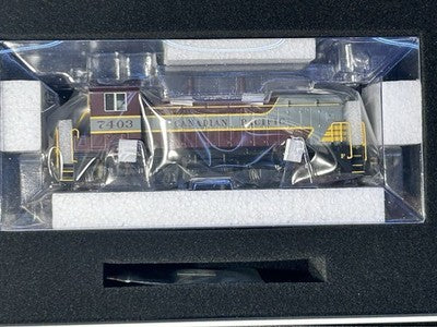 Nice Rapido Canadian Pacific RR SW-9 Switcher Engine #7403 DCC Ready HO