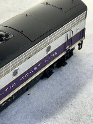 Gorgeous BLI Atlantic Coastline RR F-3 B Locomotive Paragon 4/DCC HO