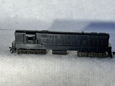 Nice Athearn FM Trainmaster Undecorated Engine HO