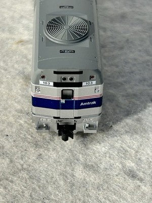 Sleek KATO Amtrak P-42 Genesis Phase IV Locomotive N
