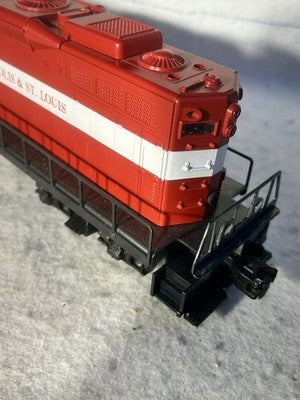 Beautiful Lionel Service Station Train Set Minneapolis & St. Paul RR O Gauge