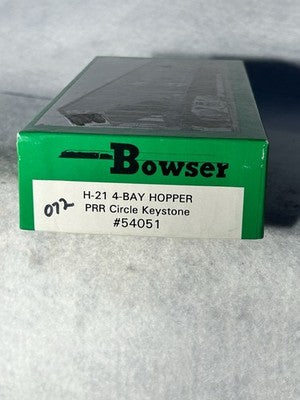 Nice Bowser Pennsylvania RR 40’ 4-Bay Hopper Cars/Coal Loads/KD’s HO