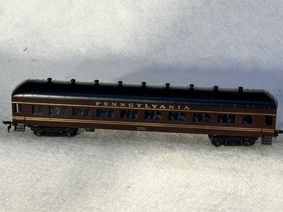 Nice Concor PENNSY RR 67’ - 5 Car Passenger Set/Interiors HO (Incorrect Boxes)