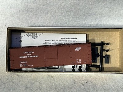 Select Accurail Various RR 40’ Box Car  Kits HO