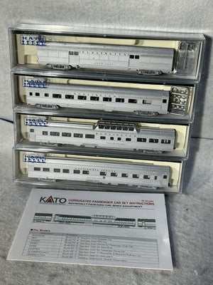Beautiful KATO Burlington Route Corrugated 4-Car Passenger Set “B”  N GAUGE
