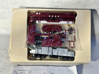 Beautiful Stewart Lehigh Valley RR F-7 Engine Kit HO