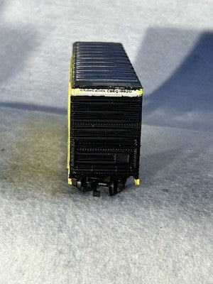 Sharp Athearn Blue Box Chicago Northwestern RR 40’High Cube Box  HO