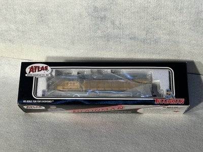 Beautiful ATLAS Trainman Union PacificGP-38 Diesel Engine HO