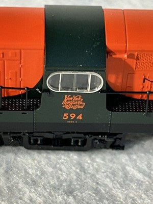 Gorgeous Atlas New Haven RR Baby Trainmaster DCC Ready Locomotive N Gauge