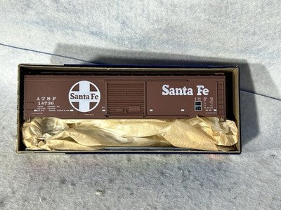 Nice Roundhouse Mixed Road 50’ Box Cars/Kits HO(PRICE IS PER CAR-SPECIFY CHOICE)
