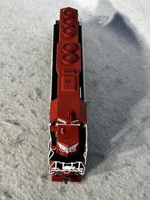 Handsome KATO Gulf Mobile & Ohio SD-40 Diesel Engine With DCC HO