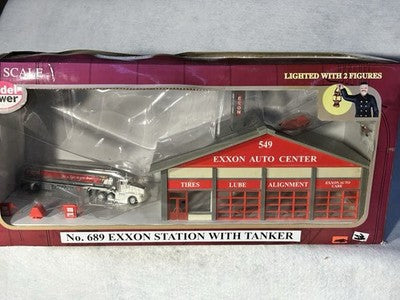 Cool Model Power Exxon Station With Tanker Lighted With People HO