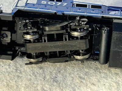 Handsome ATLAS Master CONRAIL Dash 8-40B Diesel Engine Decoder Equipped HO