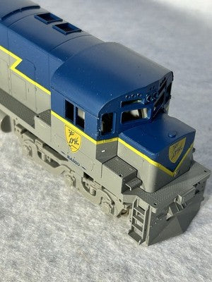 Sleek Stewart ALCO C-628 Delaware & Hudson RR Road Engine HO