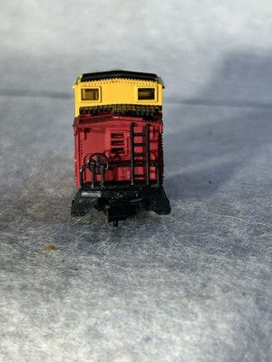 Nice Micro Trains Santa Fe RR Caboose  N Gauge (Ex Box)