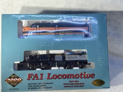 Nice  Proto 2000  FA/A -1 Great Northern RR Locomotive 2 Engine Set DCC Ready