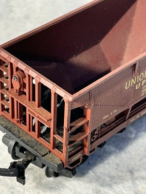 Nice Mixed Roads RR 26’ Ore Cars HO (No Boxes; Price Is Per Car)