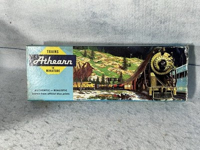 Nice Athearn Northern Pacific RR 5 Car Passenger Set HO