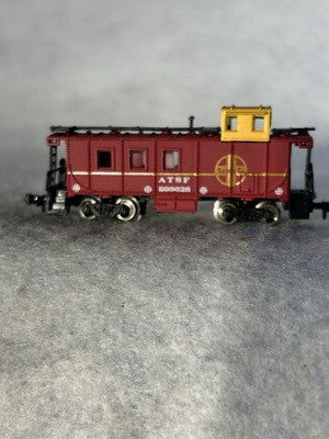Nice Micro Trains Santa Fe RR Caboose  N Gauge (Ex Box)