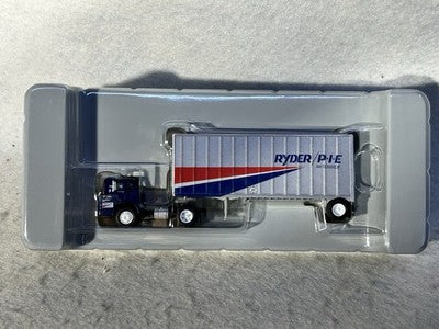 Athearn 91003 - Ford “C” Tractor & 28’ Wedge Trailer - Ryder/Pie - HO